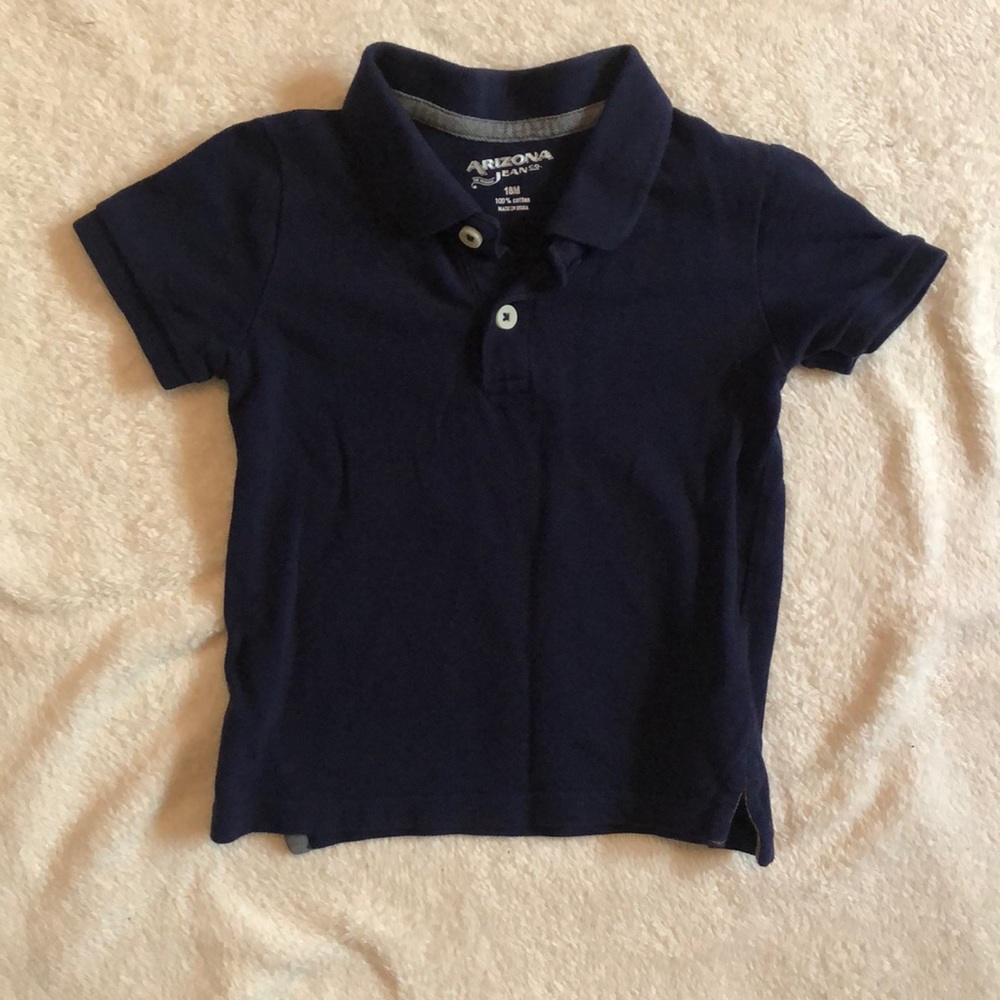 Collared shirt/polo